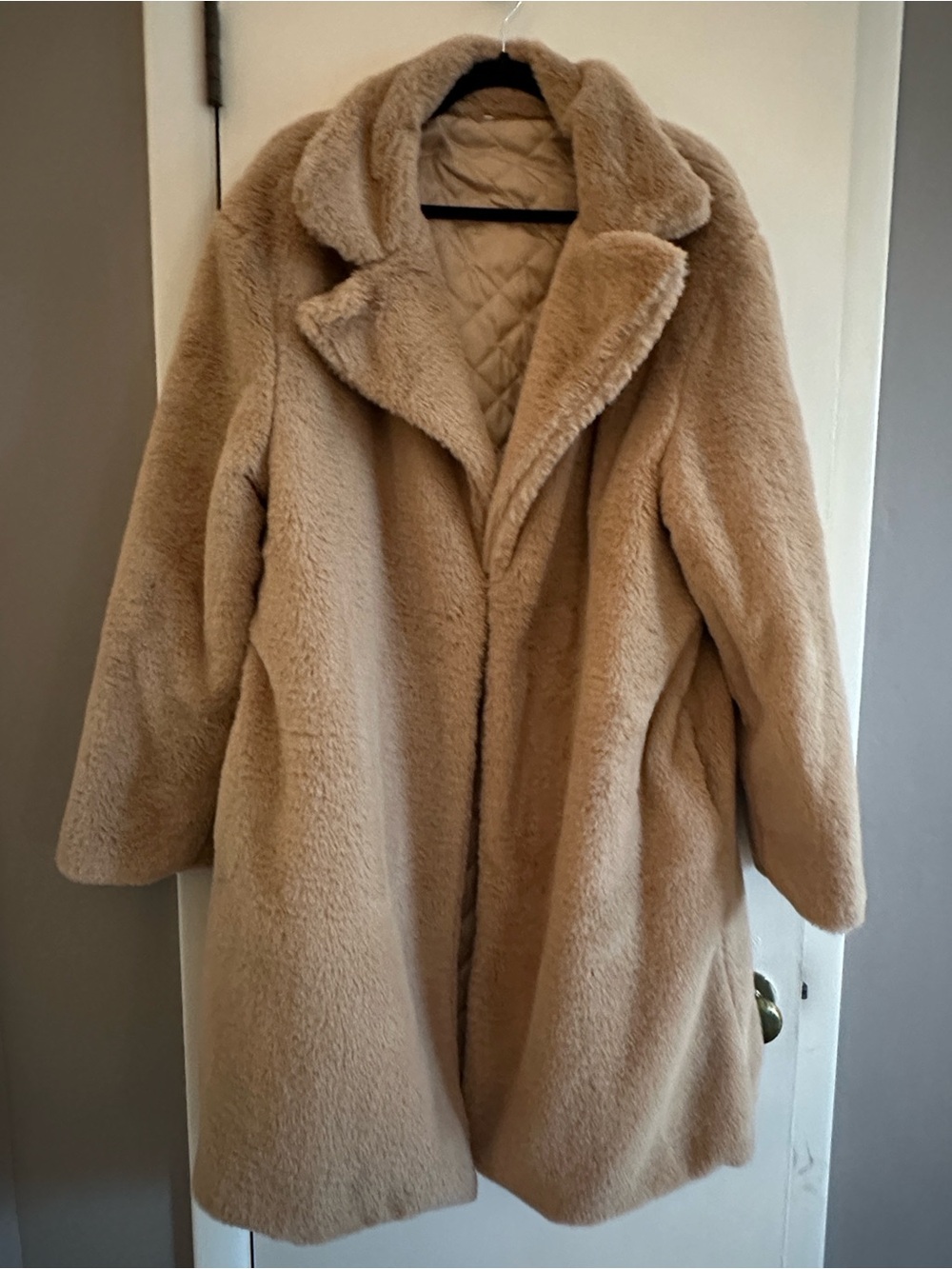 Plush Faux Fur Coat - Camel
